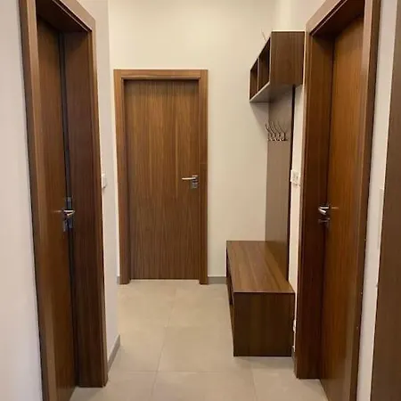 Spacious 2Br Apartment 6Min From Prague Castle! Exterior photo